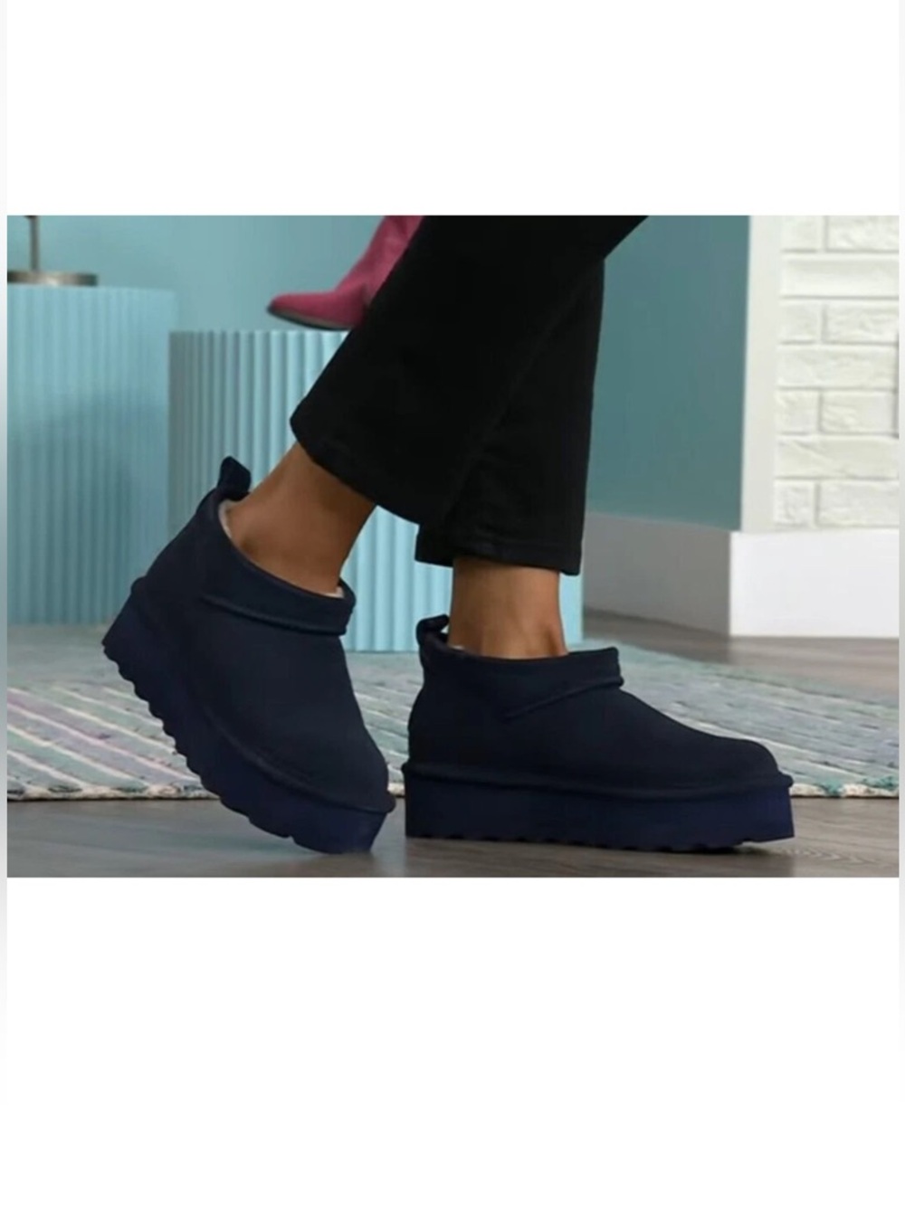 Bearpaw Retro Super Shorty Suede Water Resistance Black  Boot US 10